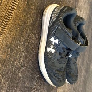 Boys Under Armour shoes